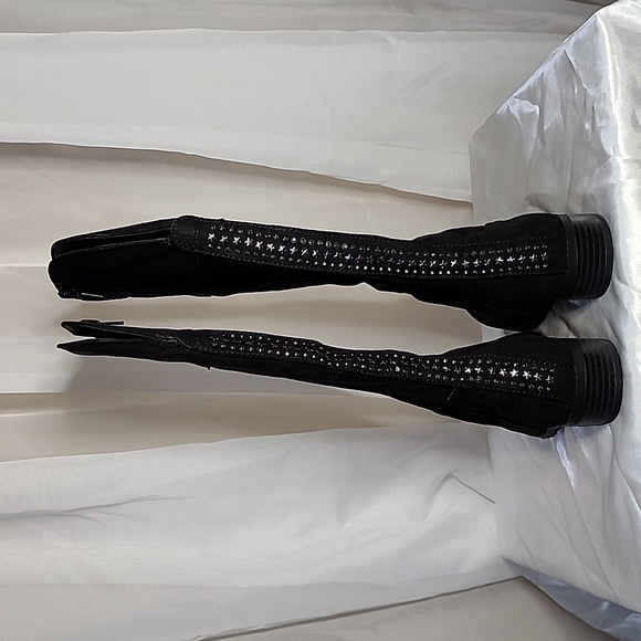 NIB- Madden Girl Tall Black Boots with Silver Embellishments - Picture 1 of 9